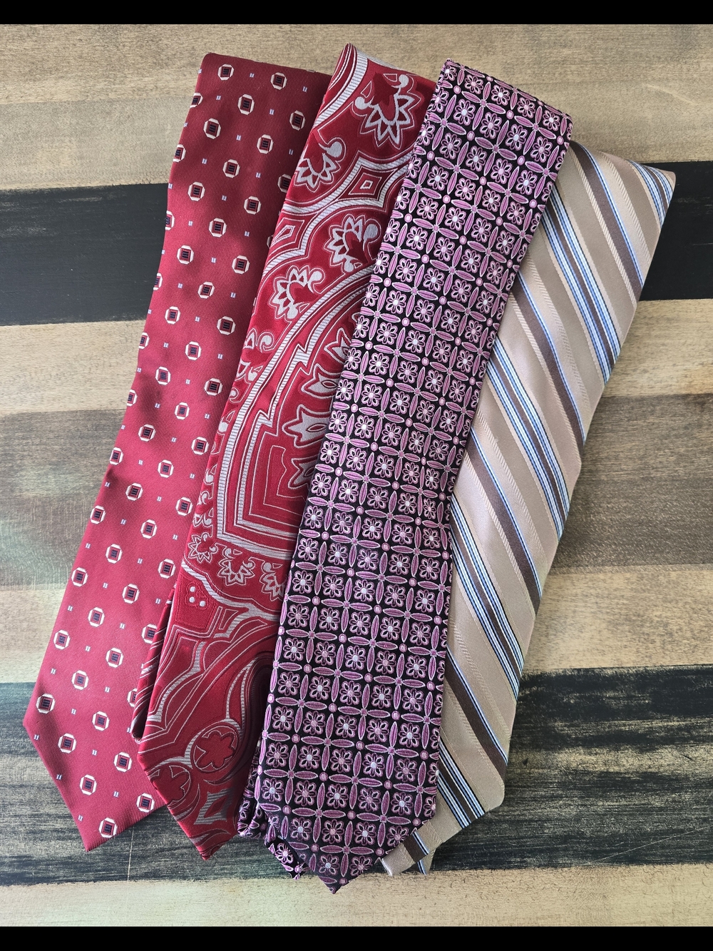Men's Red and Pink Patterned Silk Tie Bundle - Classic Business Style
